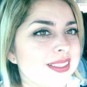 Meet your Posher, Alejandra